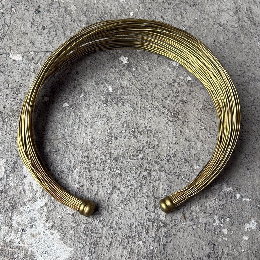 Gold statement necklace - Picture 2 of 5